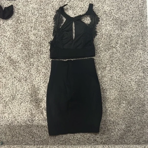 Lulus Black two piece - Picture 2 of 2